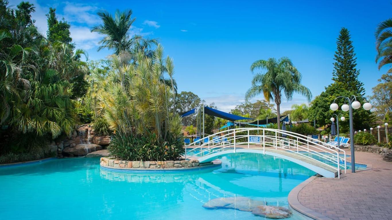 منتجع بومبي باي