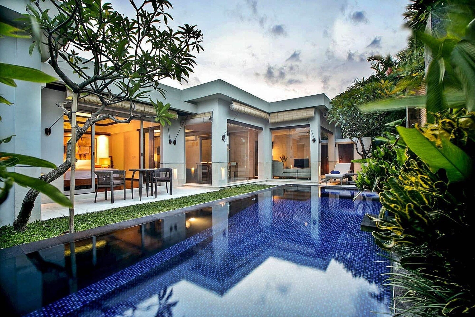 Kedonganan Beach Villas - South Kuta