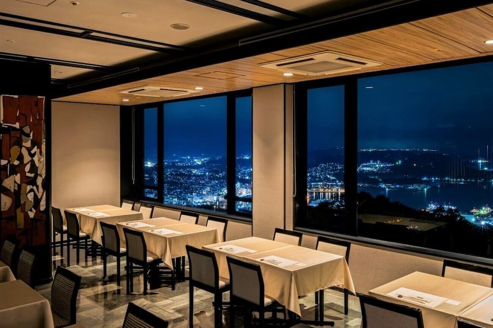 Yumihari-no-Oka Hotel