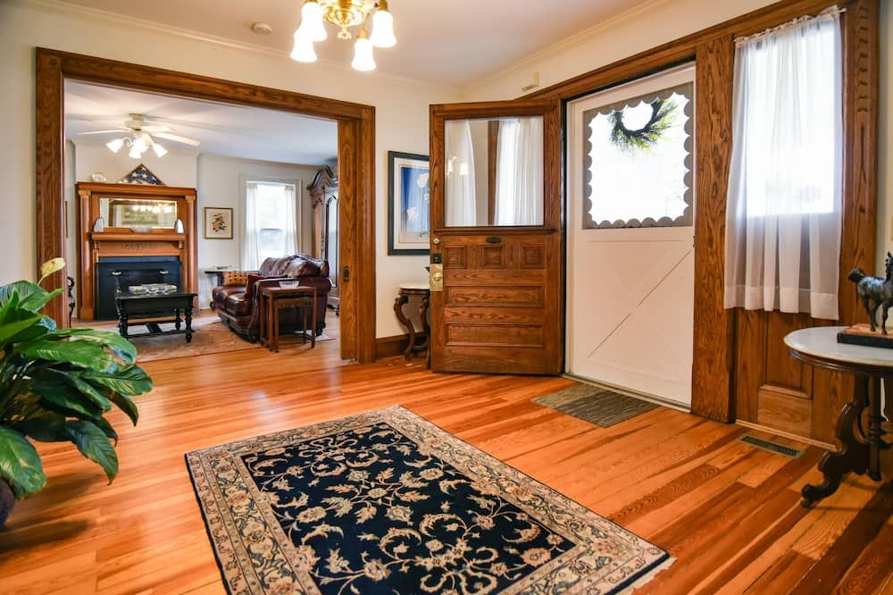 Love Lane Bed & Breakfast - Waynesville - Salónek