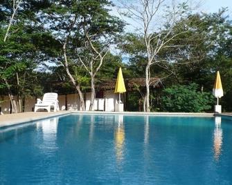 Finca Buena Fuente Residence - Huacas - Pool