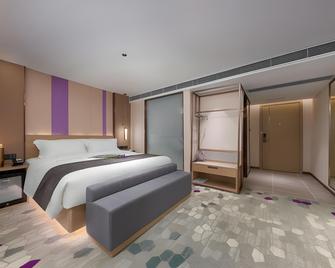 Lavande Hotel Guangzhou Baiyun International Airport - Guangzhou - Bedroom
