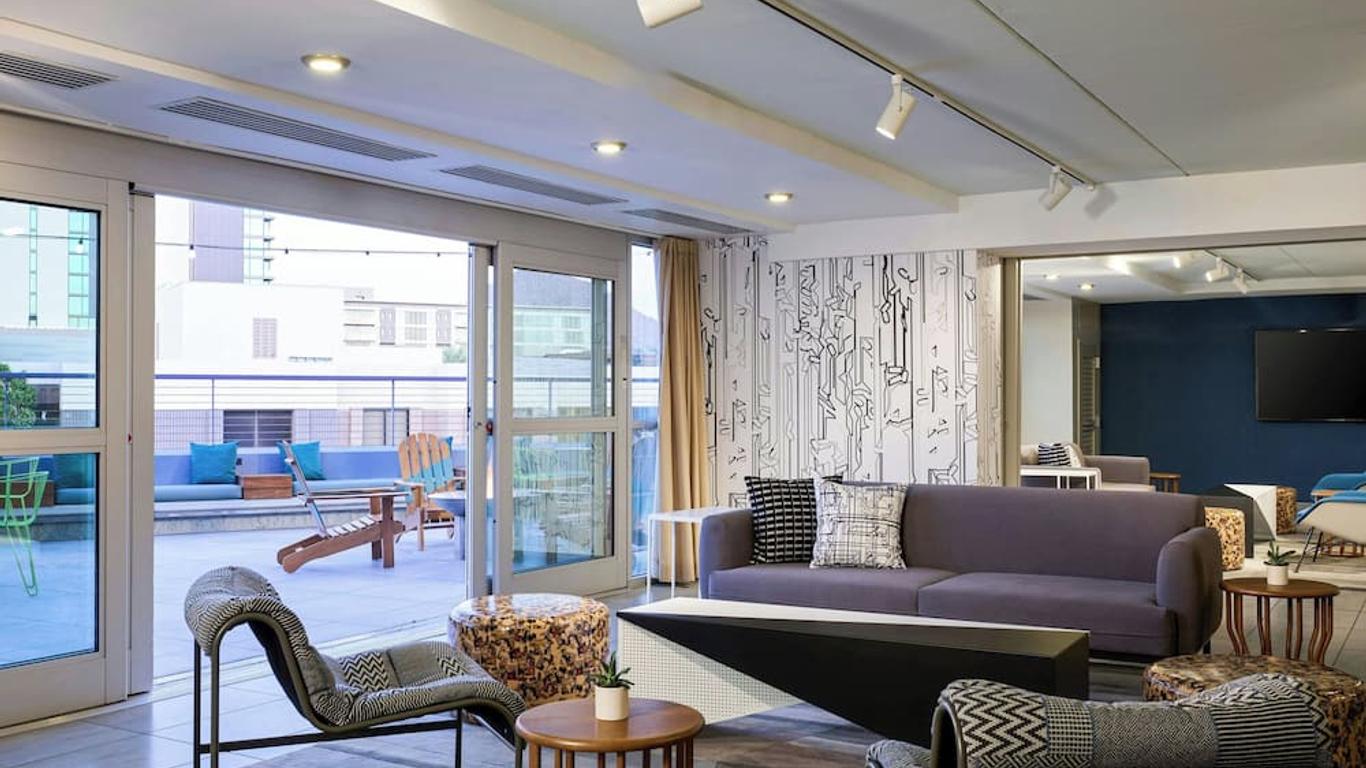Aloft Scottsdale