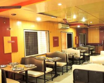 Hotel Green Park Ambaji - Ambaji - Restaurant