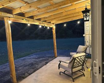 Magnolia Estate Container Home - Sardis - Patio