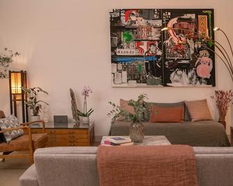 The Luxury Inn - Londra - Soggiorno