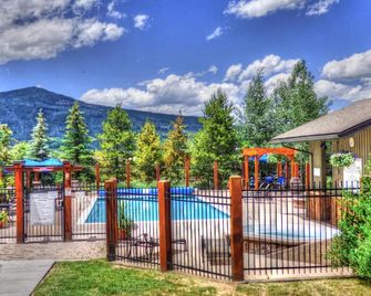 Lift Tickets Pool, Hot Tubs, Shuttle & Private Deck Mountain Village - Steamboat Springs - Pool