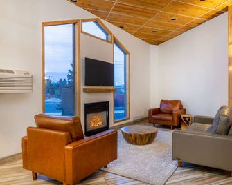 Wingate by Wyndham Butte City Center I-15/I-90 - Butte - Sala de estar
