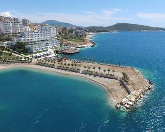Santa Quaranta Premium Resort - Sarandë - Edificio
