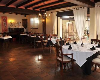 Sud Hotel - Sand