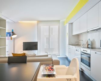 Lugaris Beach Apartments - Barcelona