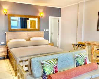 Beauvallon Studios - Victoria - Habitación