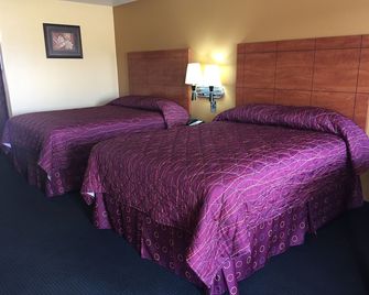 Royal Inn Pearsall - Pearsall - Спальня