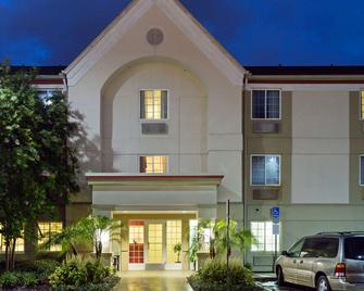 MainStay Suites Orlando Altamonte Springs - Altamonte Springs - Rakennus