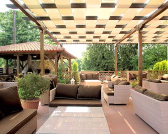 Electra Hotel - Stavros - Binnenhof