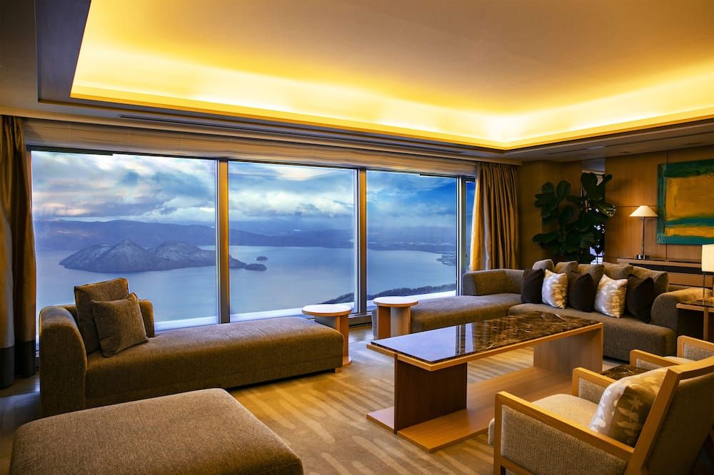 The Windsor Hotel TOYA, Vignette Collection, an IHG Hotel - Toyako - Lounge