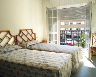 Apartamentos Sanxenxo 3000 - Sanxenxo - Bedroom