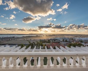 Romantic Guest House, Spectacular Views, Close to everything , Private Hot Tub - سان دييغو - شرفة