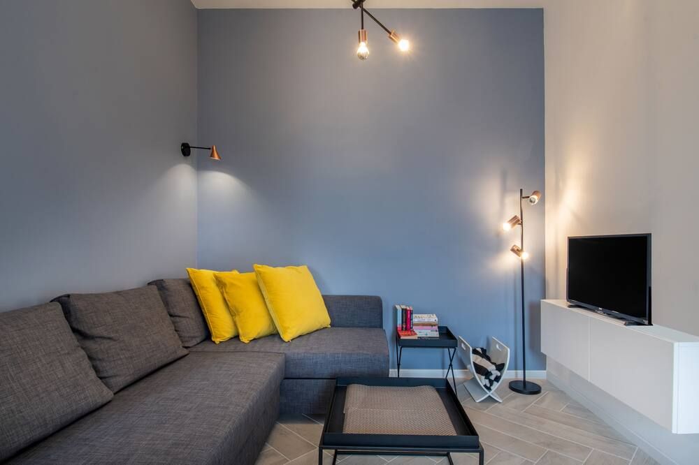 Bouganvillea Split Apartments - Split - Living room