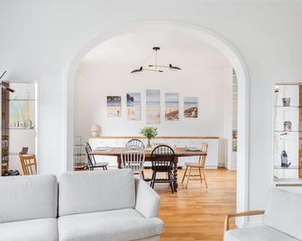 Le Hauturier - appartement de standing avec vue mer - Saint-Malo - Huiskamer