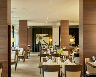 Sunday Hotel Leipzig Halle - Halle - Restaurant