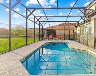 Grand Executive Deluxe 4br Pool Home Near Disney Parks - Davenport - Pool