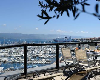 Hôtel Mercure Ajaccio - Ajaccio - Balcony