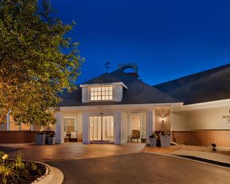 فندق هوموود سويتس من هيلتون في مدينة بولدر - بولدر - مبنى