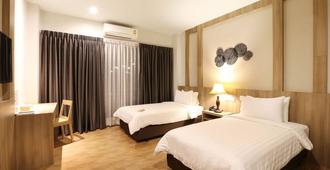 Civilize Hotel - Udon Thani - Bedroom