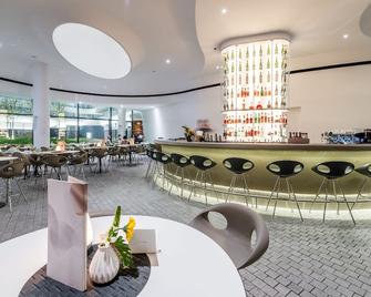 DoubleTree by Hilton Wroclaw - Wrocław - Bar