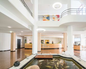 Best Western Plus Hotel Am Schlossberg - Nurtingen - Lobby