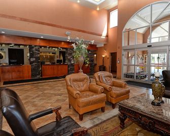 Quality Inn & Suites - Grande Prairie - Resepsjon
