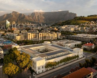 Protea Hotel by Marriott Cape Town Waterfront Breakwater Lodge - קייפ טאון - בניין