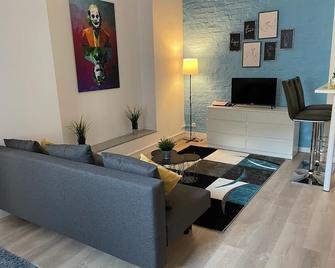 Cityperle - Ruhiges Komfort Apartment Nähe Dom - - Colònia - Sala