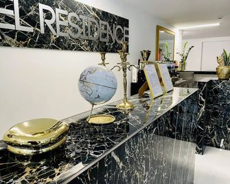 Clubhotel Residence Cesenatico - Cesenatico - Front desk
