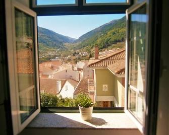 Arcadas da Vila - Manteigas - Balkon