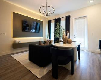 Comfortable Atlanta Stay Near Mercedes-Benz Stadium - Atlanta