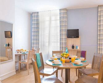 Residence Pierre & Vacances Le Castel Normand - Deauville - Dining room