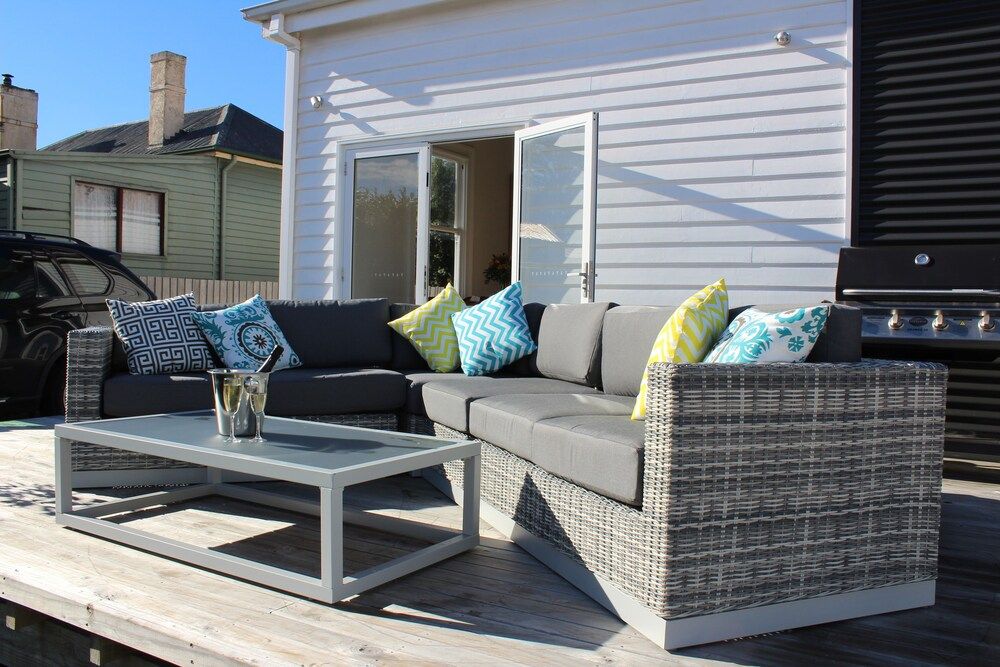 Signature on Gunn - Devonport - Patio