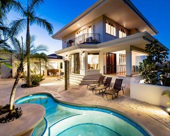 Casa Colibri - Playa Hermosa - Pool
