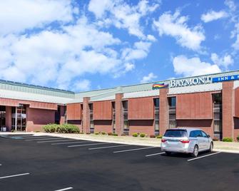 Baymont by Wyndham Elkhart - Elkhart - Building