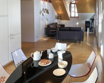 Apartment Mittaghorn Apt-8 by Interhome - Lauterbrunnen - Ruokailuhuone