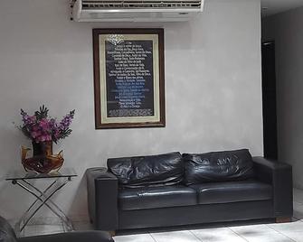 Hotel Itatiaia - São Luís - Sala de estar