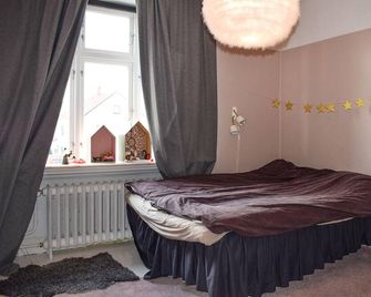 3 Bedroom Lovely Home In Ystad - Ystad