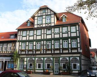 Hotel garni zur Post - Wernigerode - Building