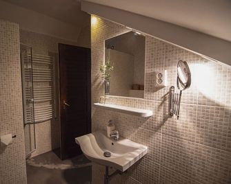 Jegverem Fogado - Sopron - Bathroom