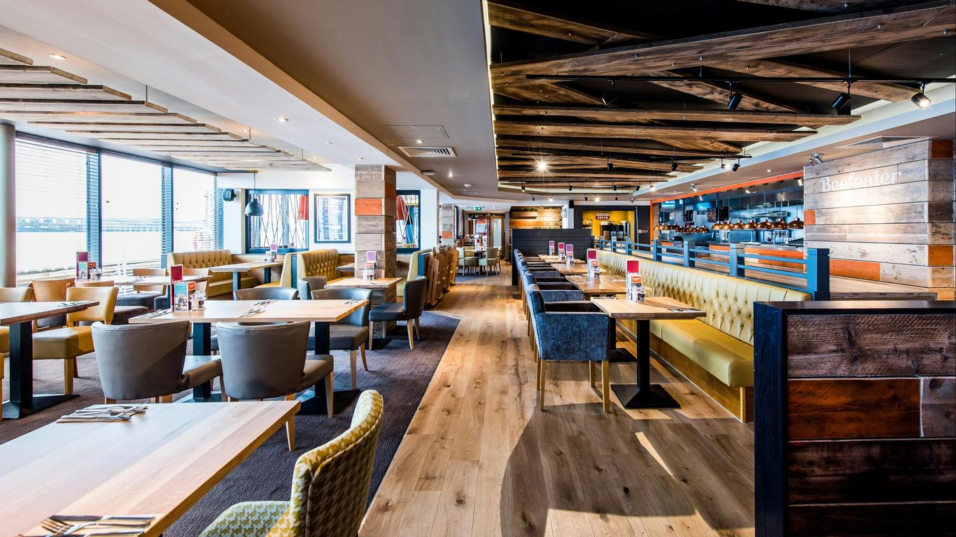 Premier Inn Dundee Centre