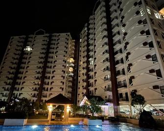 Smart Rental No Excess Charges Booked To Idividuals Needs In And Out Times - Lapu-Lapu City - Gebäude