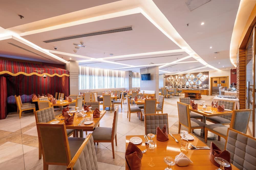 Landmark Grand Hotel - דובאי - מסעדה