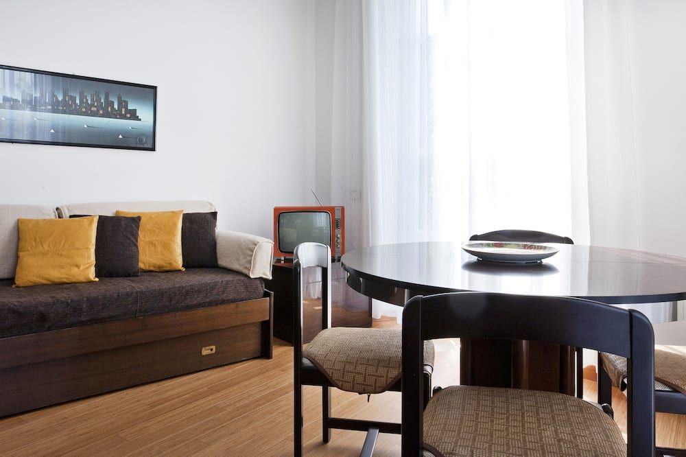 Italianway - Piazza Firenze 4 - מילאנו - סלון